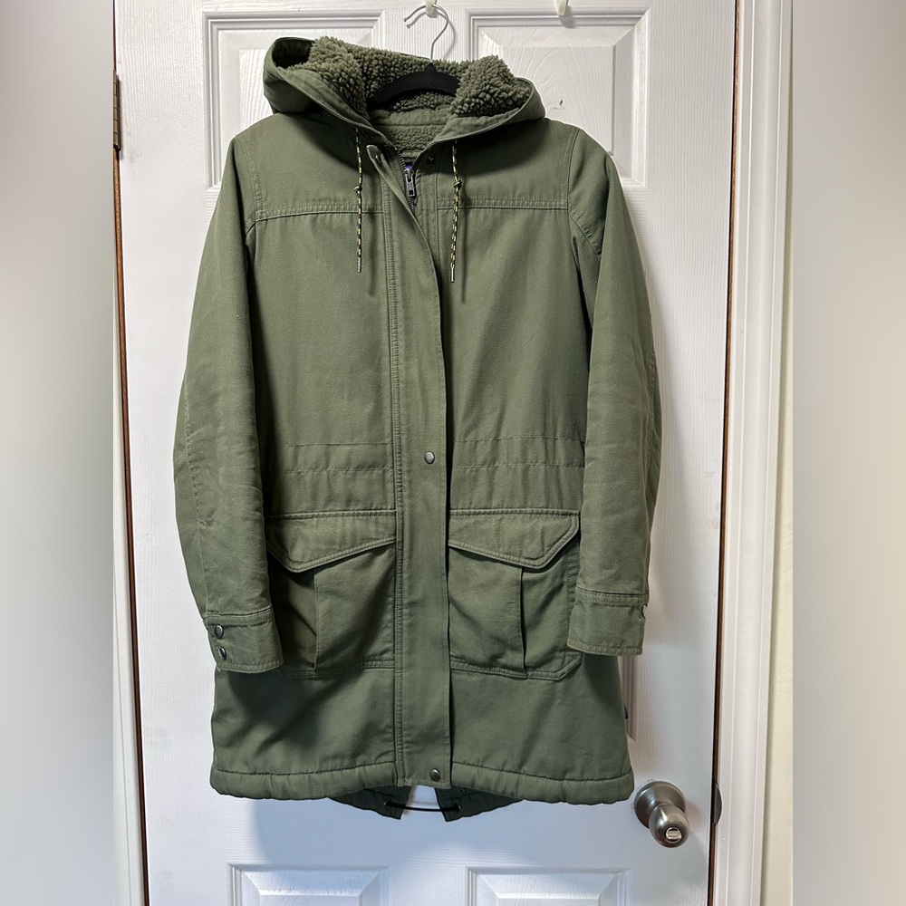 Patagonia Winter Jacket- Women’s XS